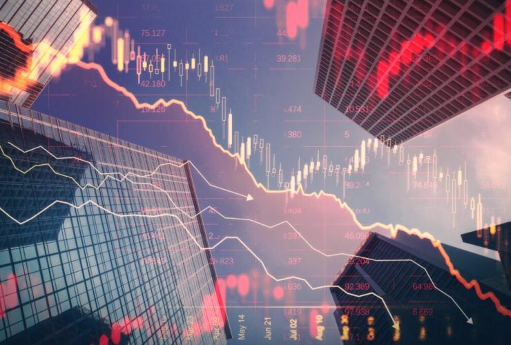 software stocks - Wall Street’s Contrarian Bet: Software Stocks Over Semiconductors