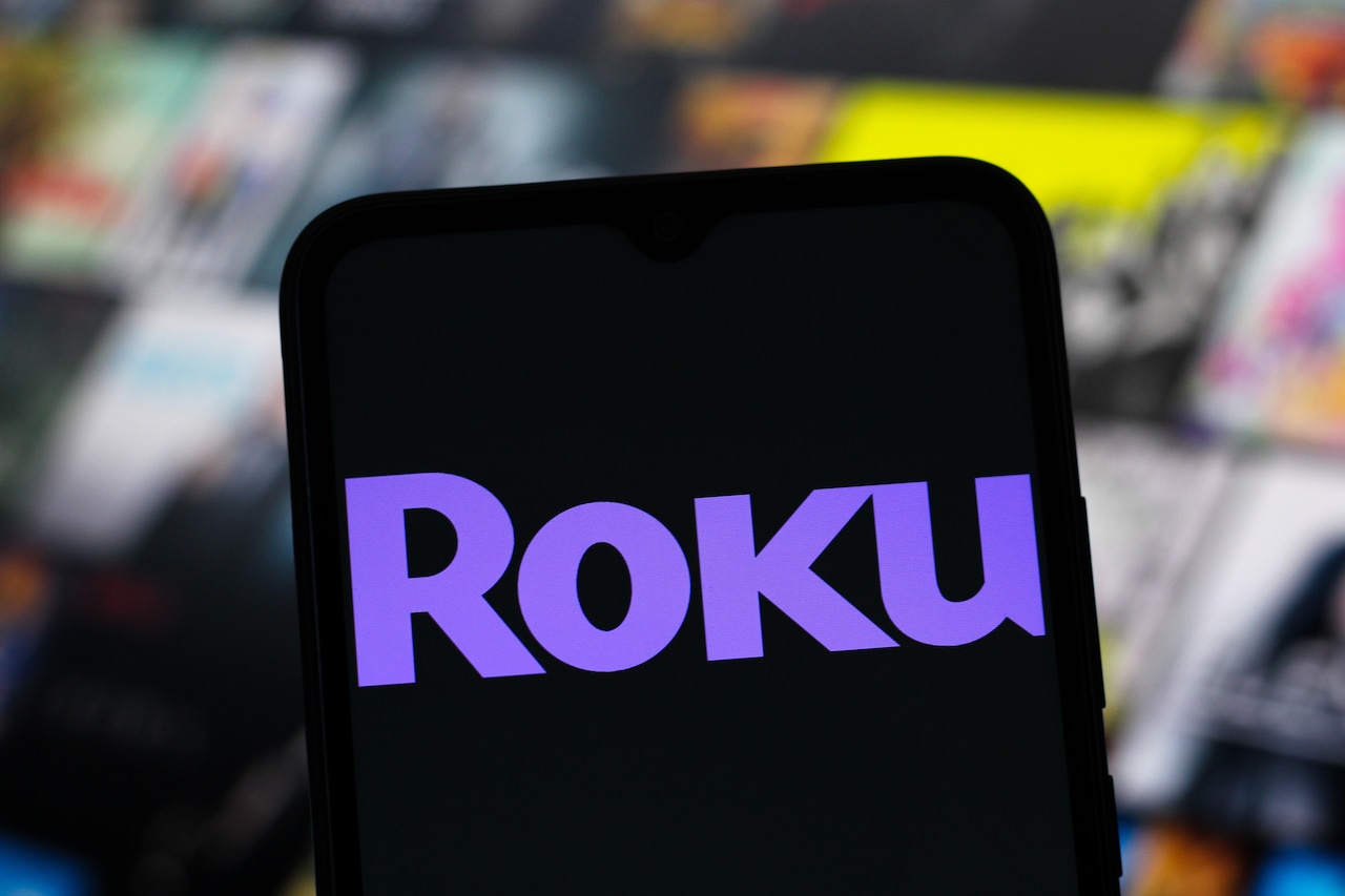 smart TV software updates - Roku and TCL Face Lawsuit Over Smart TV Software Updates
