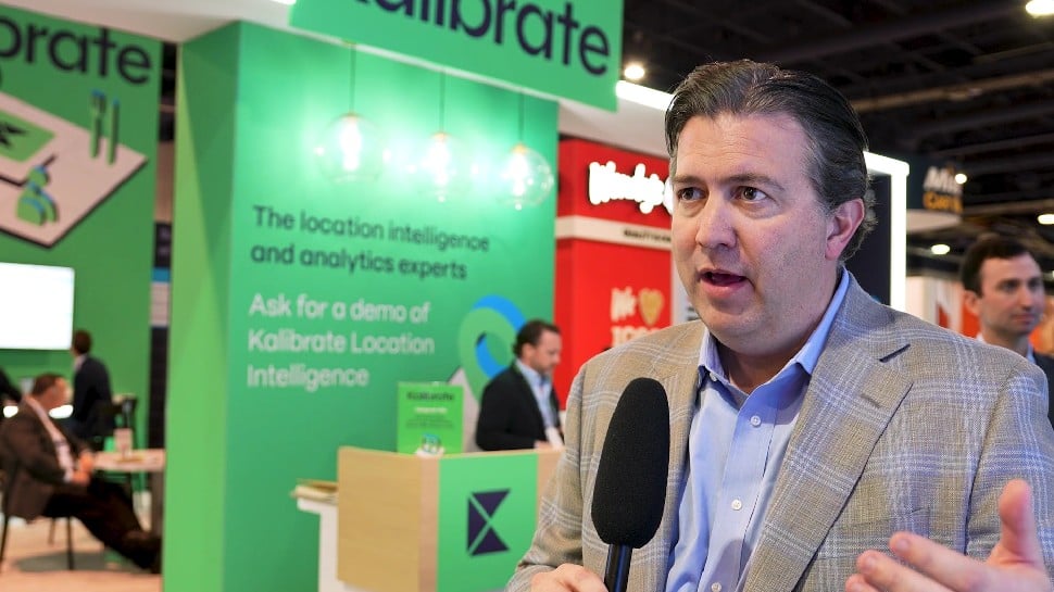 location analytics software - Blending Services and Software in Location Analytics